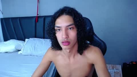 Snapshot of tayronx33 chatting on March 8, 2026, 6:34 pm Tayron online show from March 8, 2026, 6:34 pm