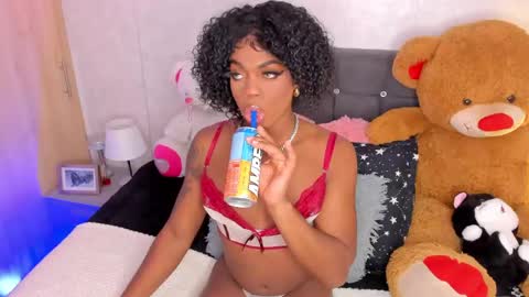  TAYSSA  ONLINE FROM 0630 PM - 1130 PM COLOMBIAN HOUR online show from June 5, 2026, 4:08 am