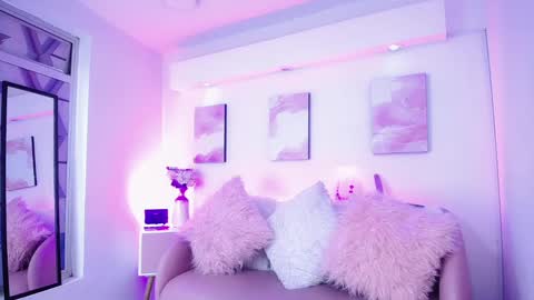 Snapshot of tayzon_foxxx chatting on December 5, 2024, 8:55 pm Sofia online show from December 5, 2024, 8:55 pm