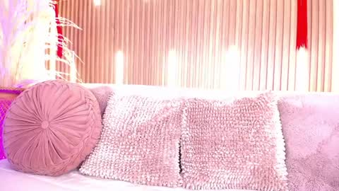 Snapshot of tayzon_foxxx chatting on June 5, 2026, 8:36 pm Sofia online show from June 5, 2026, 8:36 pm