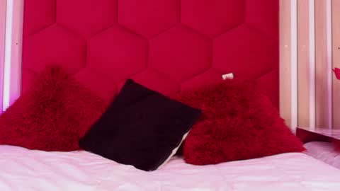 Snapshot of tayzon_foxxx chatting on July 17, 2026, 8:35 pm Sofia online show from July 17, 2026, 8:35 pm