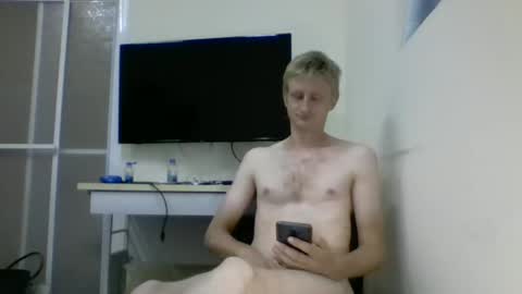 Snapshot of tcute0 chatting on October 31, 2025, 8:59 am tcute0 online show from October 31, 2025, 8:59 am