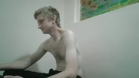 tcute0 online show from April 27, 2026, 9:46 pm