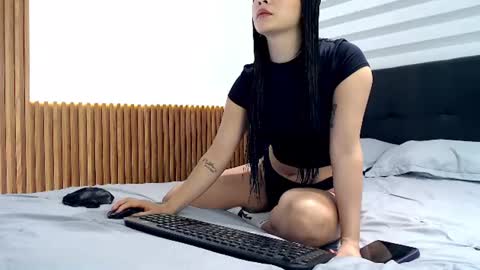 DYNAMITE DUO69 online show from July 21, 2026, 11:34 am