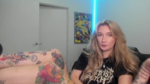 Snapshot of teamtragic chatting on January 4, 2025, 2:35 am Katy online show from January 4, 2025, 2:35 am