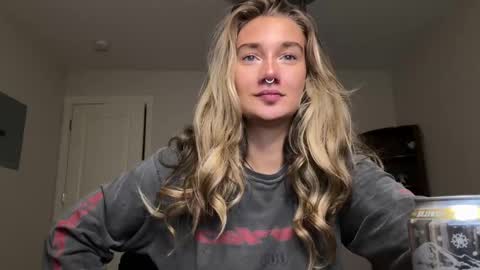 Snapshot of teamtragic chatting on December 5, 2025, 3:37 am Katy online show from December 5, 2025, 3:37 am