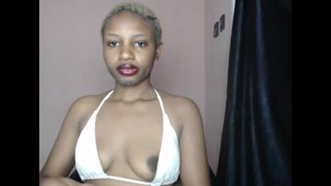 teasexkitty online show from July 7, 2026, 8:35 pm