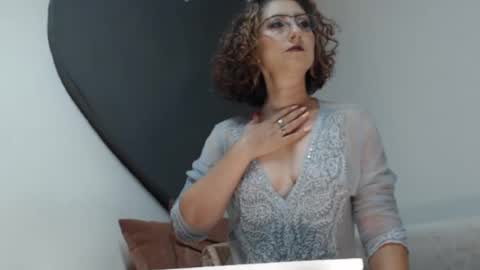 ALICIA--- online show from July 30, 2026, 6:45 am