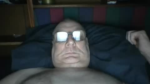 Snapshot of tebb61 chatting on April 26, 2026, 7:50 am Mark online show from April 26, 2026, 7:50 am