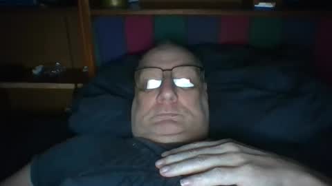 Snapshot of tebb61 chatting on May 7, 2026, 8:09 am Mark online show from May 7, 2026, 8:09 am