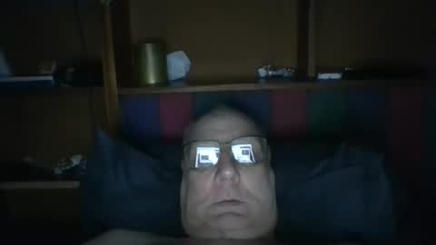 Snapshot of tebb61 chatting on May 17, 2026, 8:12 am Mark online show from May 17, 2026, 8:12 am