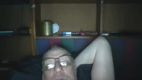 Snapshot of tebb61 chatting on May 20, 2026, 7:25 am Mark online show from May 20, 2026, 7:25 am
