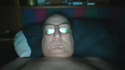 Snapshot of tebb61 chatting on May 31, 2026, 6:53 am Mark online show from May 31, 2026, 6:53 am