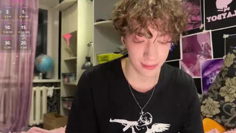 Snapshot of technoracer chatting on March 9, 2026, 9:30 pm Alice online show from March 9, 2026, 9:30 pm