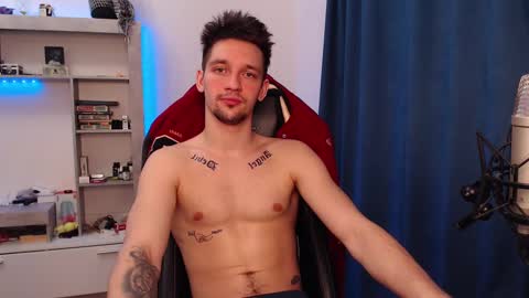 Snapshot of teddy_mode chatting on February 16, 2025, 12:19 am Teddy online show from February 16, 2025, 12:19 am