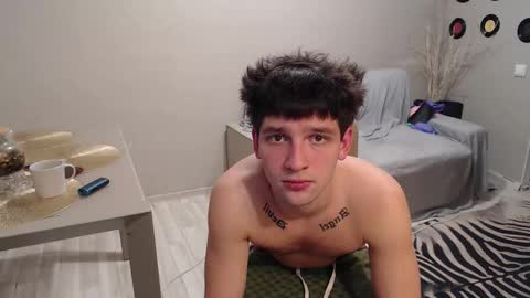 Snapshot of teddy_mode chatting on October 12, 2025, 7:13 pm Teddy online show from October 12, 2025, 7:13 pm