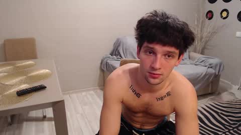 Snapshot of teddy_mode chatting on October 26, 2025, 8:04 pm Teddy online show from October 26, 2025, 8:04 pm