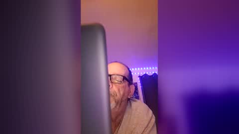 tedestep2 online show from July 31, 2026, 1:49 am