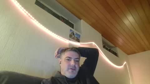 Peter online show from March 11, 2025, 10:09 pm