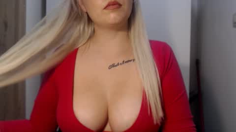 Snapshot of teeyara_ chatting on September 26, 2025, 4:11 pm Teeyara online show from September 26, 2025, 4:11 pm