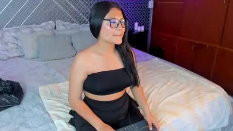 Snapshot of teffa_bloom chatting on September 30, 2025, 8:14 pm Teffa online show from September 30, 2025, 8:14 pm