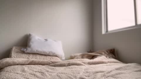 Amy No penetration Virgiin giirl online show from October 21, 2025, 1:34 pm