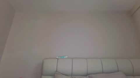 Amy No penetration Virgiin giirl online show from July 9, 2026, 9:08 pm