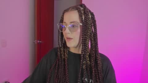 Snapshot of tekila__ chatting on December 21, 2025, 4:19 am tekila__ online show from December 21, 2025, 4:19 am