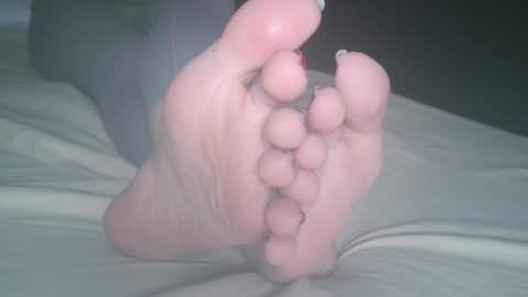 Viv West online show from February 3, 2025, 6:56 am