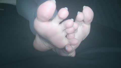 Viv West online show from February 28, 2025, 7:05 am