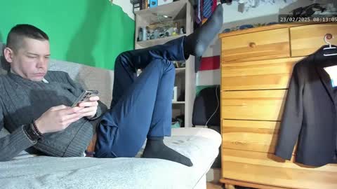 Virg Lszl online show from February 23, 2025, 7:11 am