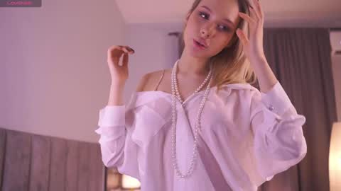 Snapshot of telladreamer_ chatting on January 19, 2025, 11:34 am Tella online show from January 19, 2025, 11:34 am