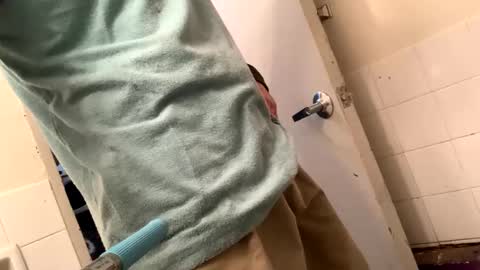 Snapshot of tellias1 chatting on February 23, 2025, 4:02 pm tellias online show from February 23, 2025, 4:02 pm