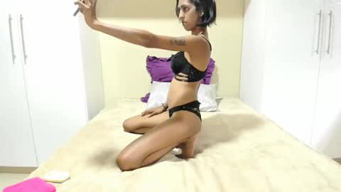 Snapshot of temptressqeen chatting on March 12, 2025, 12:47 pm temptressqeen online show from March 12, 2025, 12:47 pm