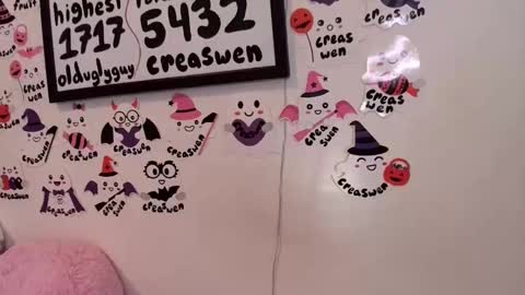 Snapshot of ten_tickle_pixie chatting on October 8, 2025, 10:07 pm Pixie and Tentacle Overlord online show from October 8, 2025, 10:07 pm