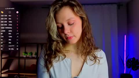 Hey Im Aneta  online show from May 23, 2026, 5:06 pm