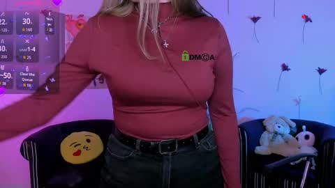 ur Louise online show from April 28, 2026, 8:47 pm