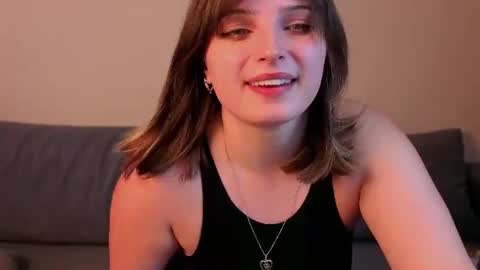 Snapshot of tender_meow chatting on July 21, 2026, 7:05 pm tender_meow online show from July 21, 2026, 7:05 pm