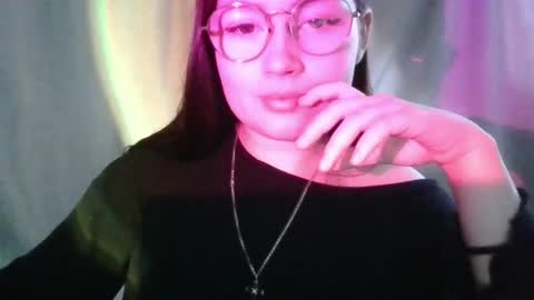 Snapshot of tendre_amelia chatting on April 8, 2026, 4:34 am tendre_amelia online show from April 8, 2026, 4:34 am
