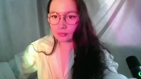 Snapshot of tendre_amelia chatting on April 9, 2026, 6:19 am tendre_amelia online show from April 9, 2026, 6:19 am