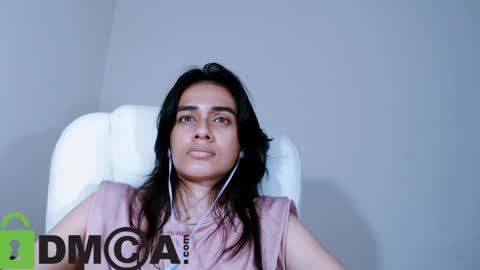 Lisa online show from January 2, 2025, 8:06 am