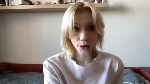 Anna online show from March 10, 2026, 5:12 am