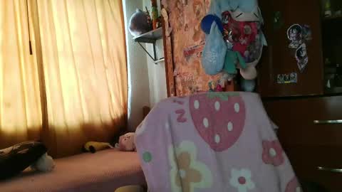 Terra Elowen online show from April 25, 2026, 3:31 pm