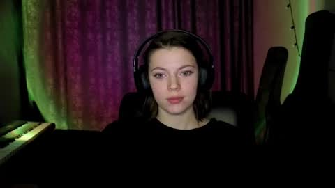 Anny Simpson online show from March 11, 2026, 12:38 am