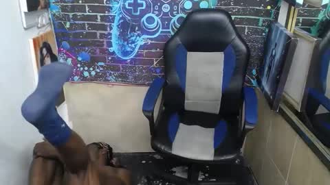 terry_zyzz online show from April 29, 2026, 6:03 pm