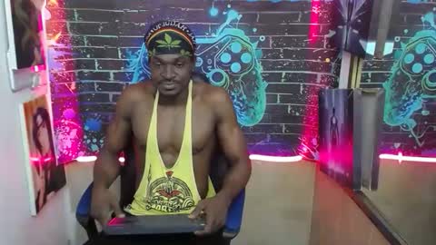 terry_zyzz online show from May 1, 2026, 12:21 pm
