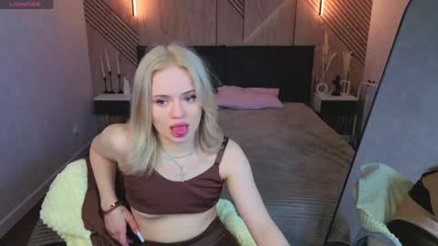 Snapshot of tessa_ashe chatting on May 25, 2026, 5:19 pm Tessa online show from May 25, 2026, 5:19 pm