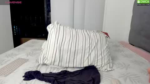 Tessa online show from July 17, 2026, 1:12 am