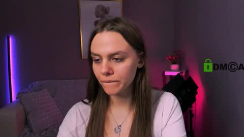 Tessa online show from November 9, 2025, 4:38 pm