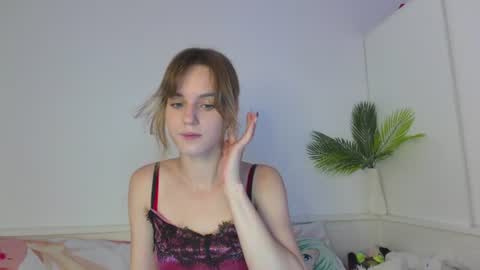 Snapshot of tessa_shy_ chatting on June 30, 2026, 5:47 pm tessa_shy_ online show from June 30, 2026, 5:47 pm